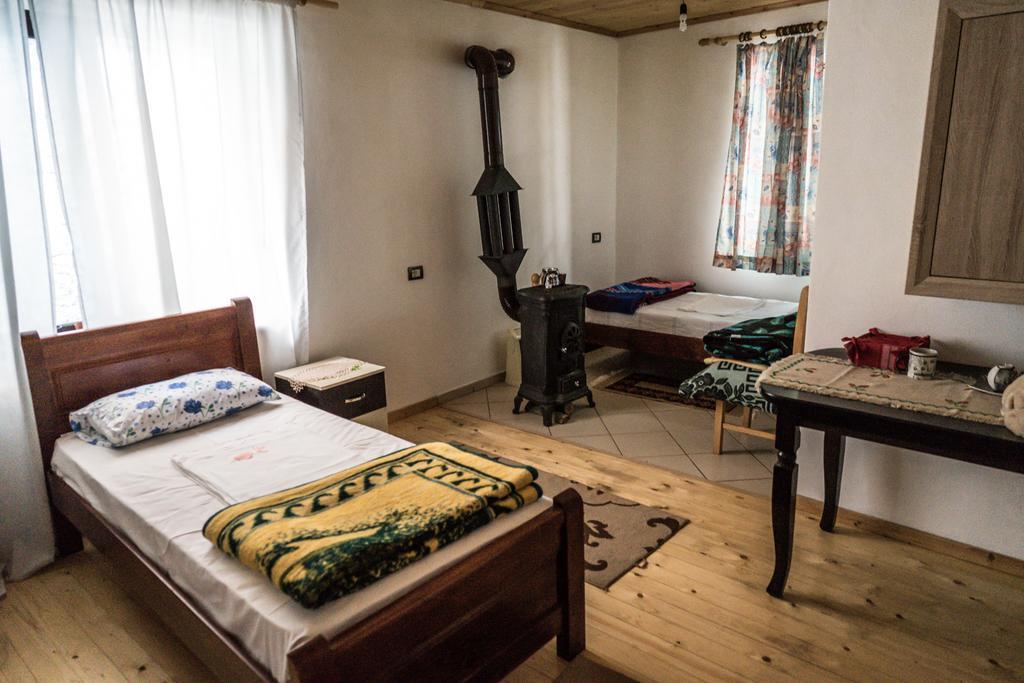 Eco Garten Guest House ชโคเดอร์ ภายนอก รูปภาพ