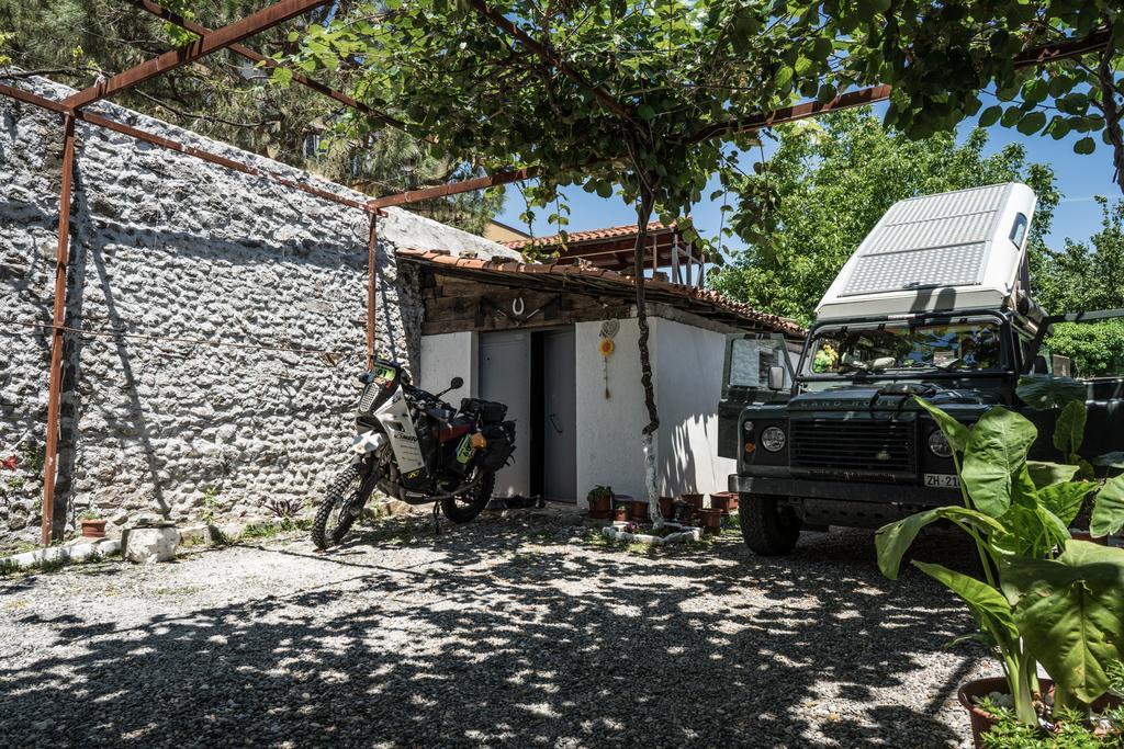 Eco Garten Guest House ชโคเดอร์ ภายนอก รูปภาพ