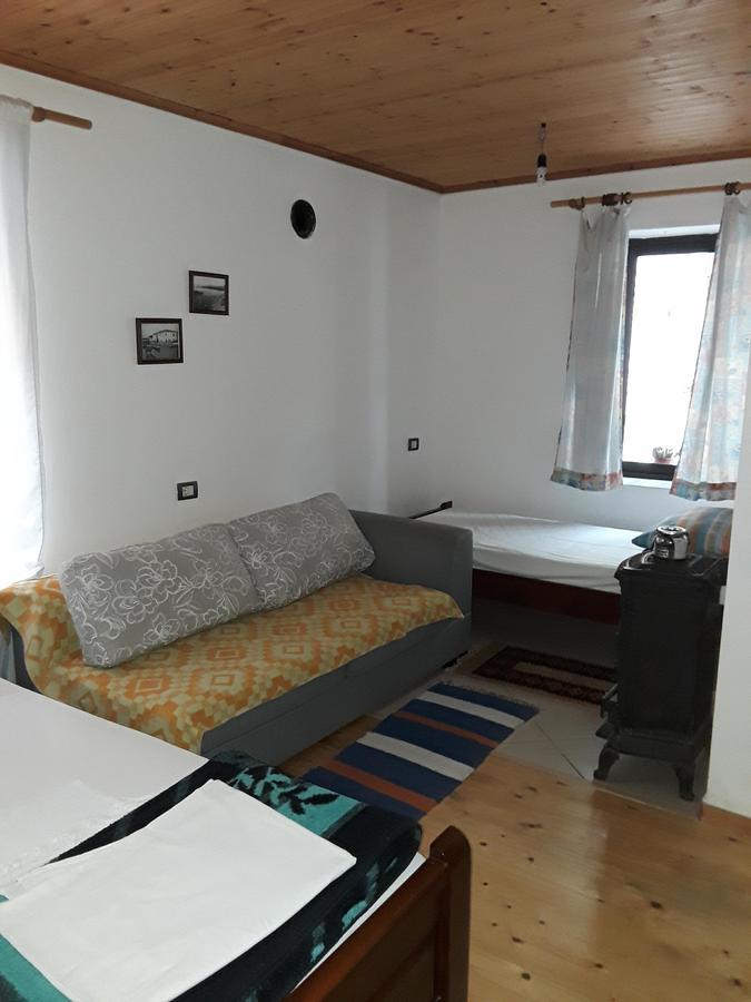 Eco Garten Guest House ชโคเดอร์ ภายนอก รูปภาพ